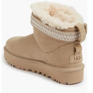 UGG Classic Ultra Mini Alpsey Boots Size 8